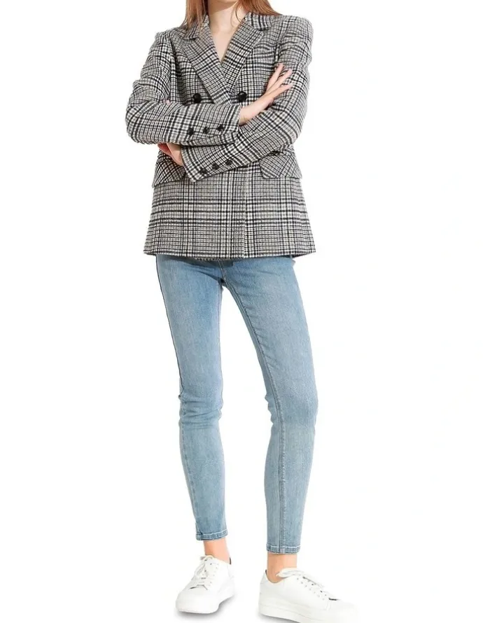 Belle & Bloom Piccadilly Plaid Blazer in Grey