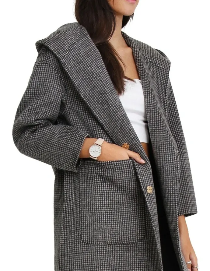 Belle & Bloom Walk This Way Wool Blend Black/White Oversized Coat