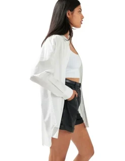 Belle & Bloom Wilder Days Vegan Leather Shorts in Black