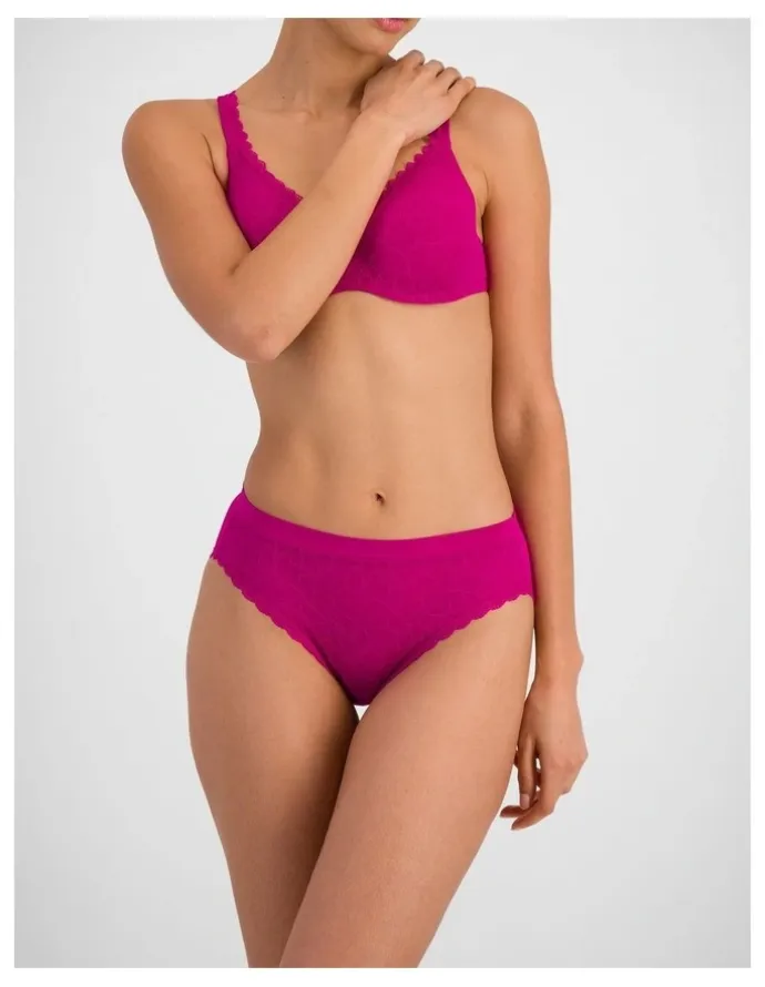 Berlei Barely There Lace Bikini in Electric Rose