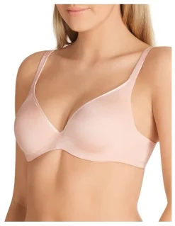 Berlei Barely There T-Shirt Bra in Cream Blush