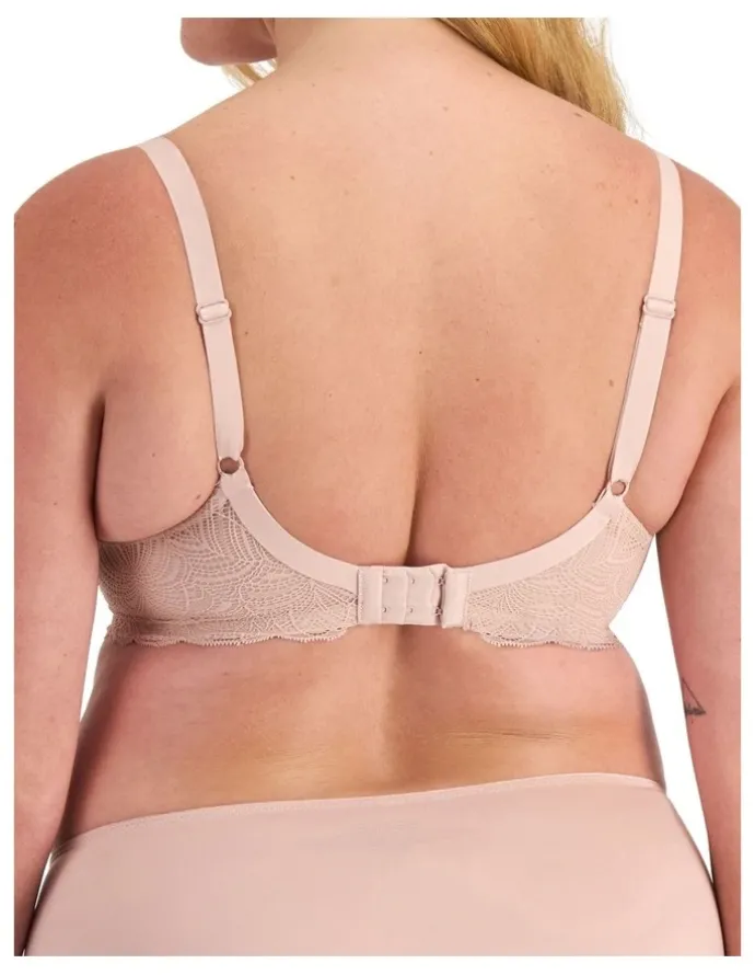 Berlei Lift and Shape T-shirt Spacer Bra in Nude Lace