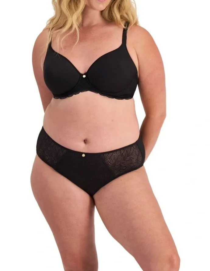 Berlei Lift and Shape T-shirt Spacer Bra in Black