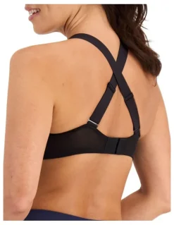 Berlei Shift Non-Padded Sports Bra in Black