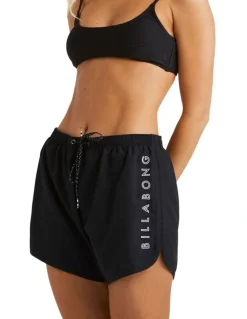 Billabong Fun Times Boardshorts in Black