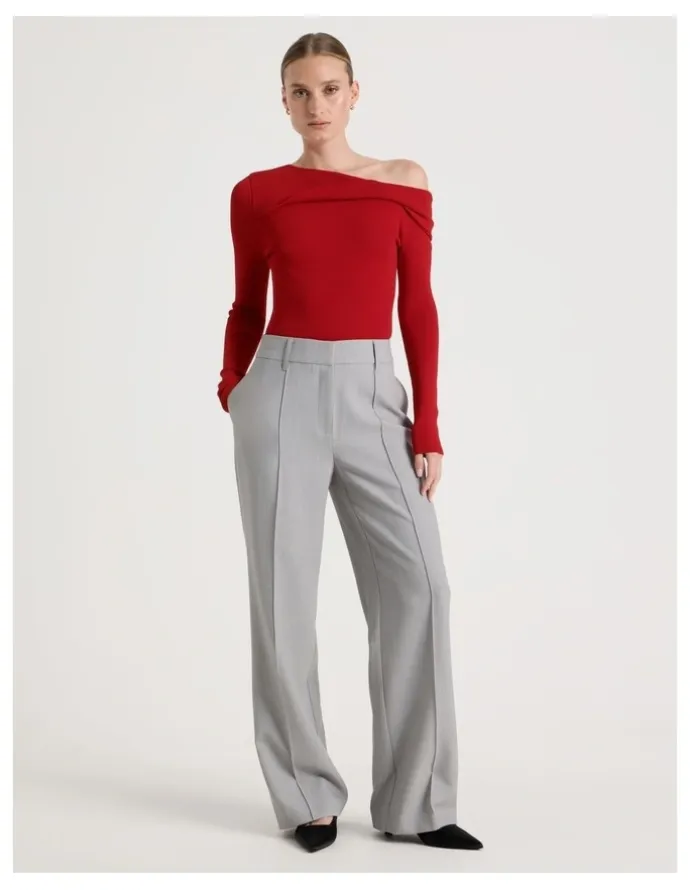 Blaq Asymmetrical Off The Shoulder Knit Top in Red