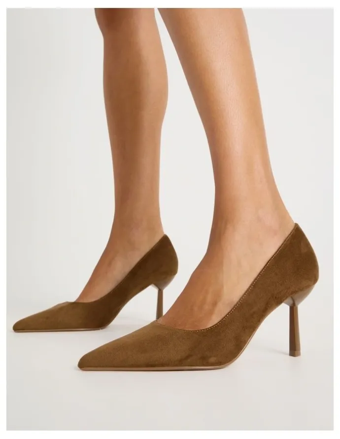 Blaq Becka Heeled Shoes in Camel