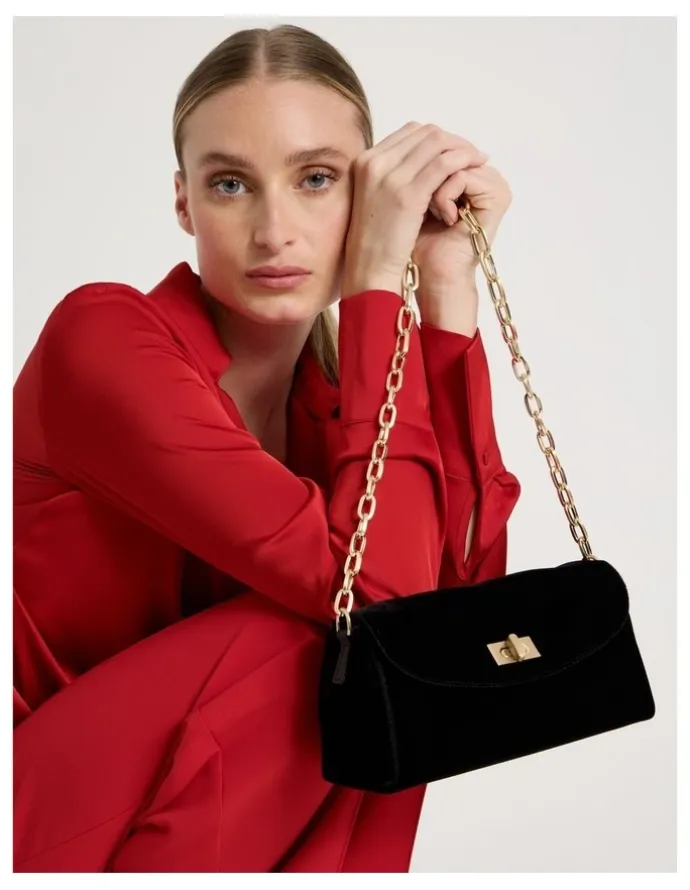 Blaq Bella Shoulder Bag in Black