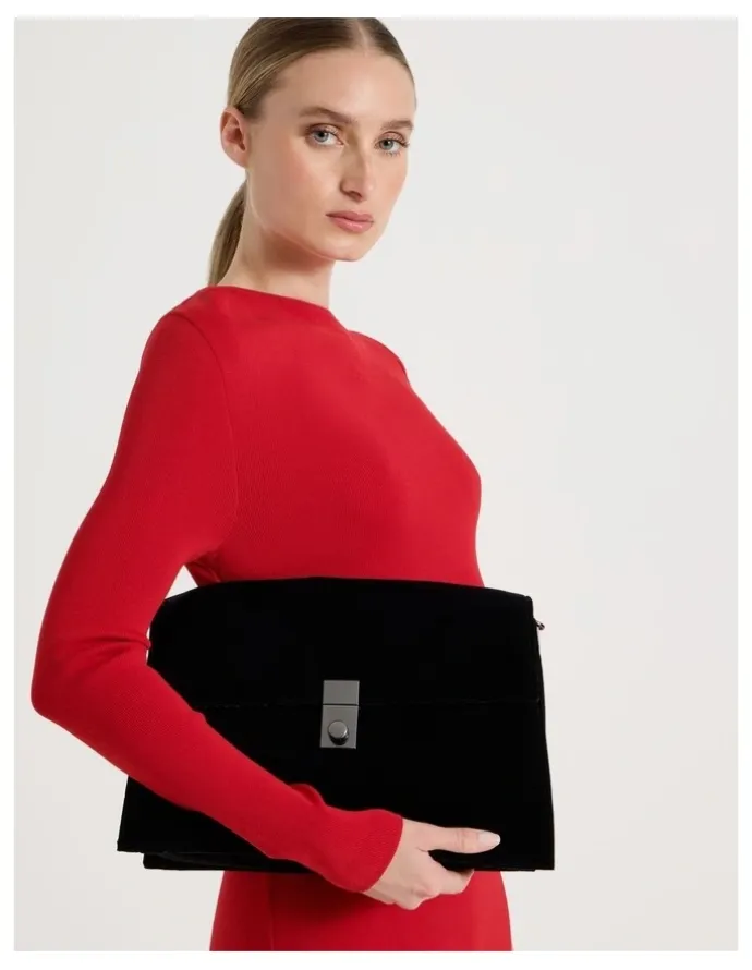 Blaq Bethany Clutch Bag in Black