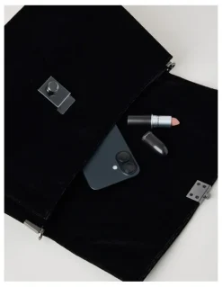 Blaq Bethany Clutch Bag in Black