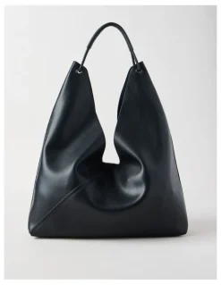 Blaq Bree Shoulder Bag in Black