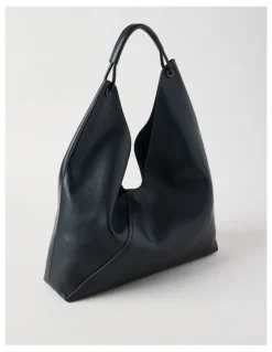 Blaq Bree Shoulder Bag in Black