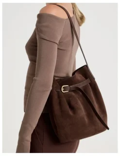 Blaq Brooklyn Leather Shoulder Bag in Chocolate