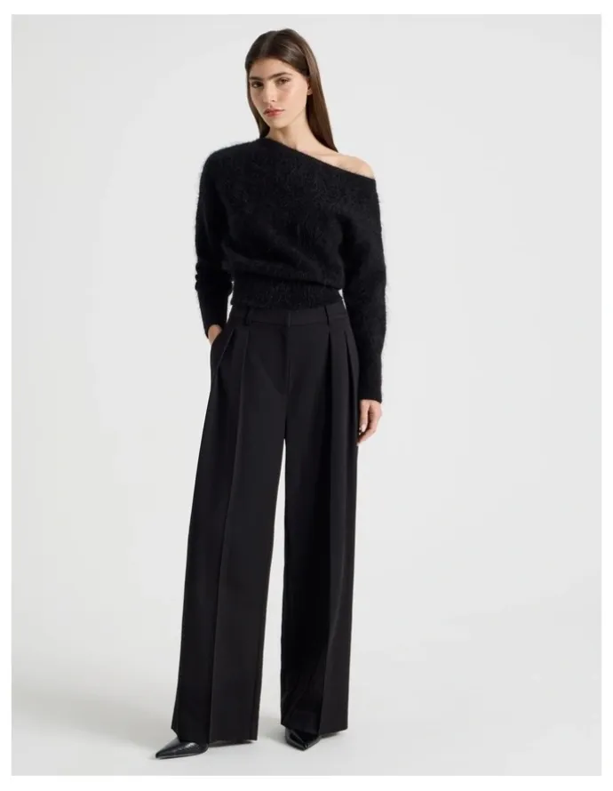 Blaq Double Pleat Wide Pants in Black