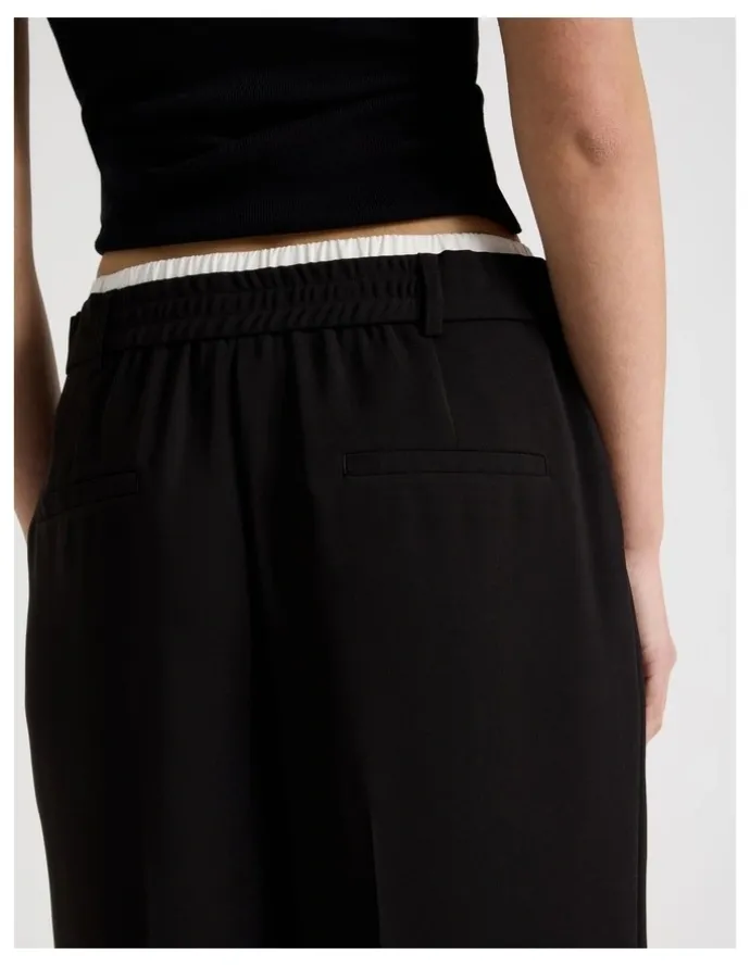 Blaq Elasticated Waist Pant in Black