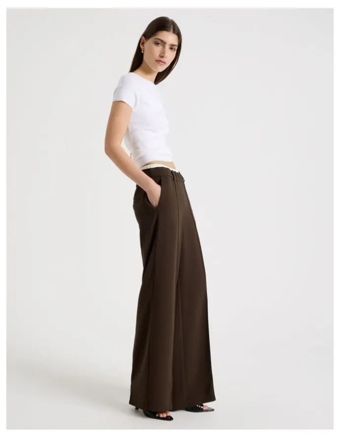 Blaq Elasticated Waist Pant in Brown