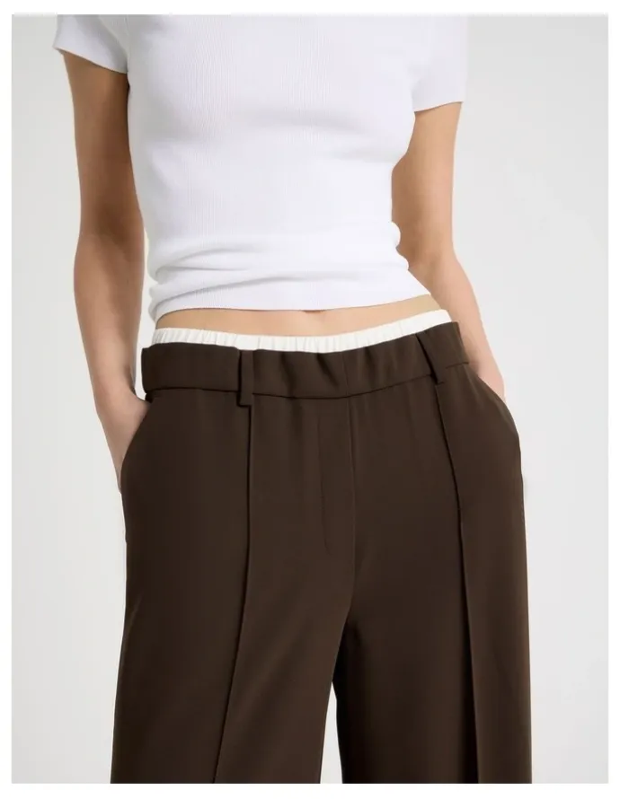 Blaq Elasticated Waist Pant in Brown