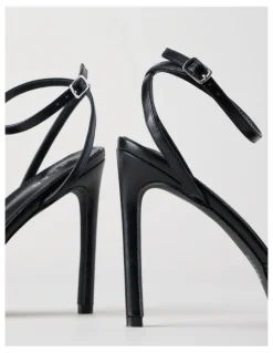 Blaq Kaitlin Sandal in Black