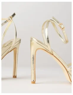 Blaq Kaitlin Sandal in Gold