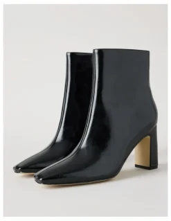 Blaq Kourtney Boot in Black