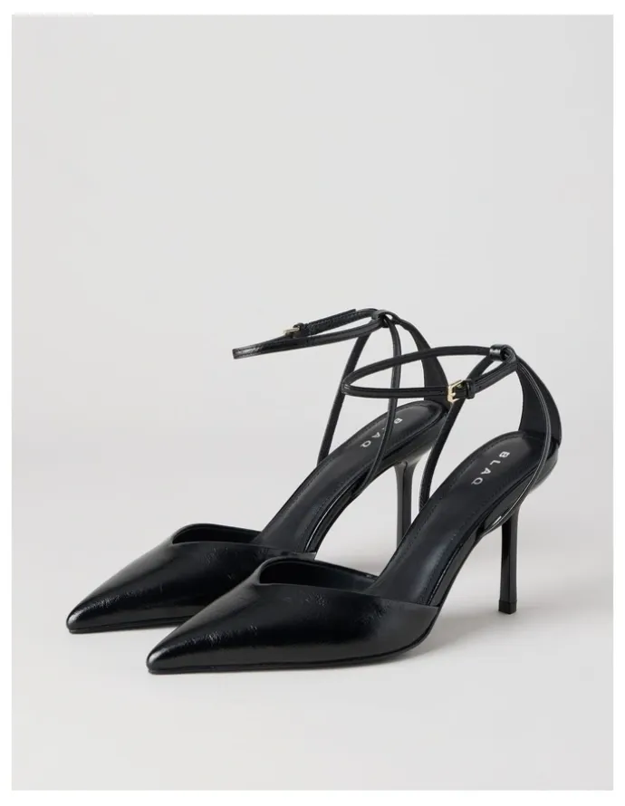 Blaq Mila Heeled Shoes in Black