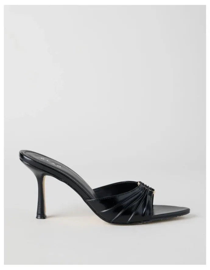 Blaq Nezahlia Sandal in Black