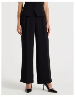 Blaq Petite Pleat Front Wide Leg Pant in Black