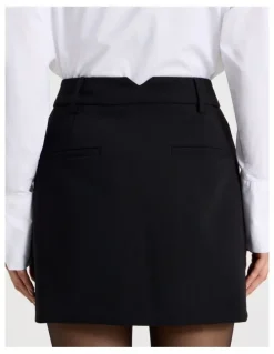 Blaq Petite Tailored Mini Skirt in Black