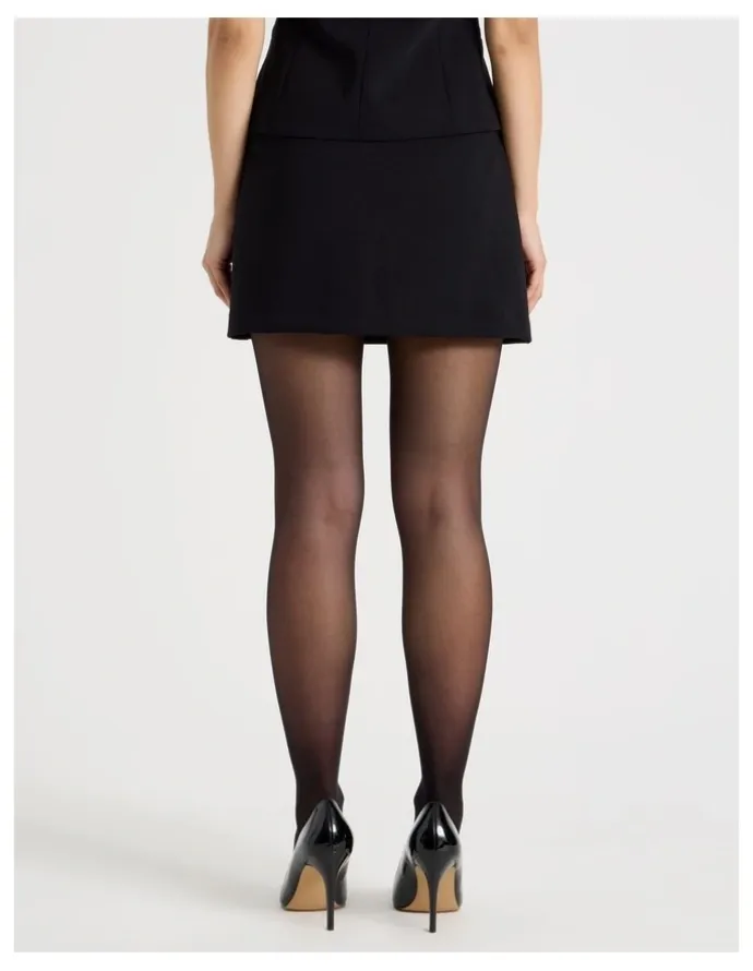 Blaq Petite Tailored Mini Skirt in Black