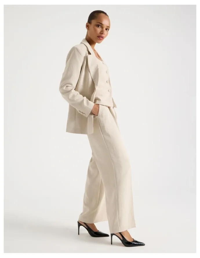 Blaq Pleat Front Wide Leg Pant in Stone
