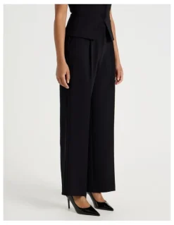 Blaq Pleat Front Wide Leg Pant in Black