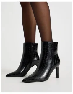 Blaq Sage Boot in Black