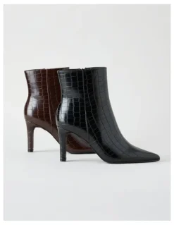 Blaq Sage Boot in Black
