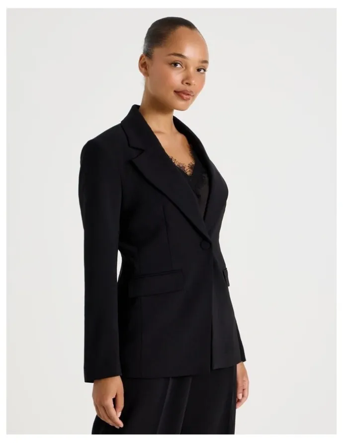 Blaq Single Breasted Blazer in Black