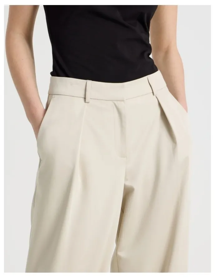 Blaq Soft Balloon Pant in Stone