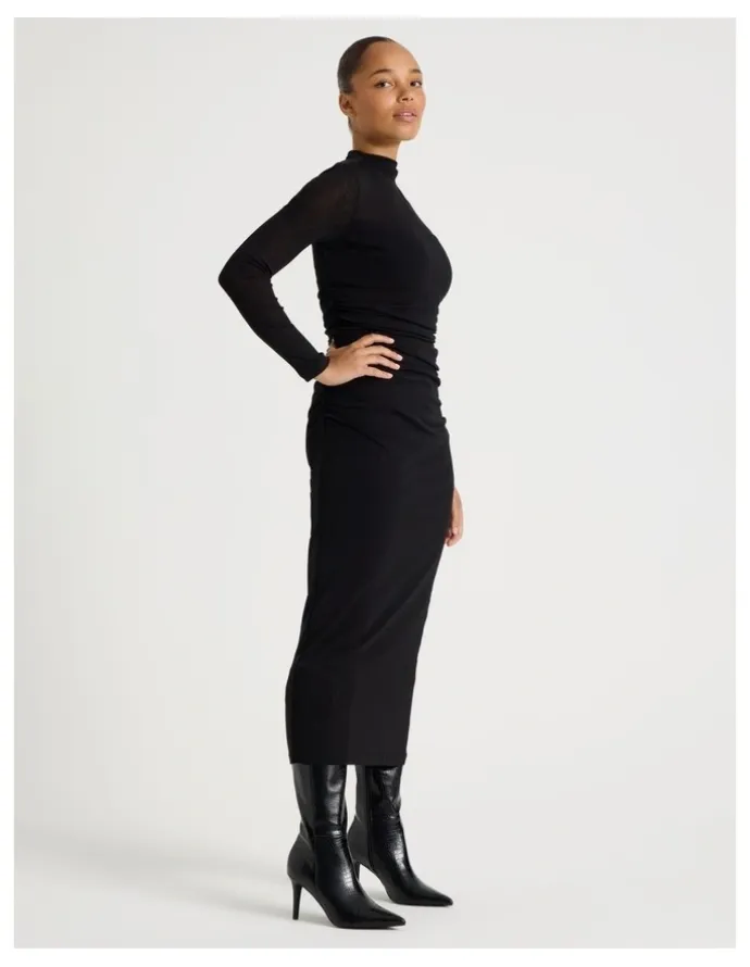 Blaq Jersey Long Sleeve Midi Dress in Black