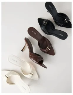 Blaq Nezahlia Sandal in Chocolate