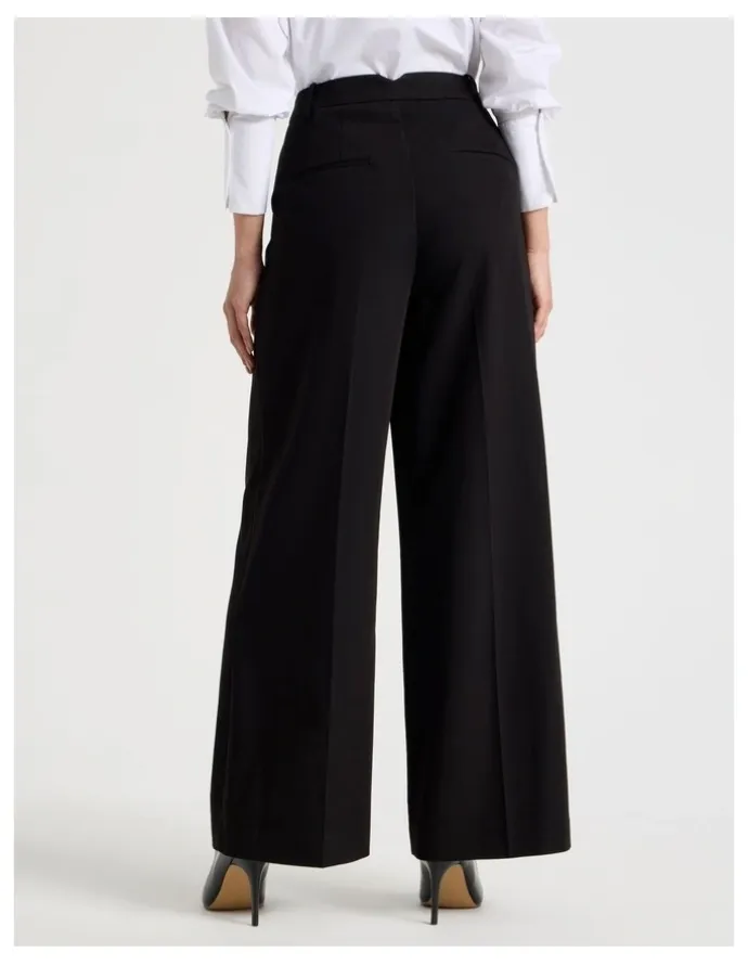 Blaq Petite Double Pleat Wide Pants in Black