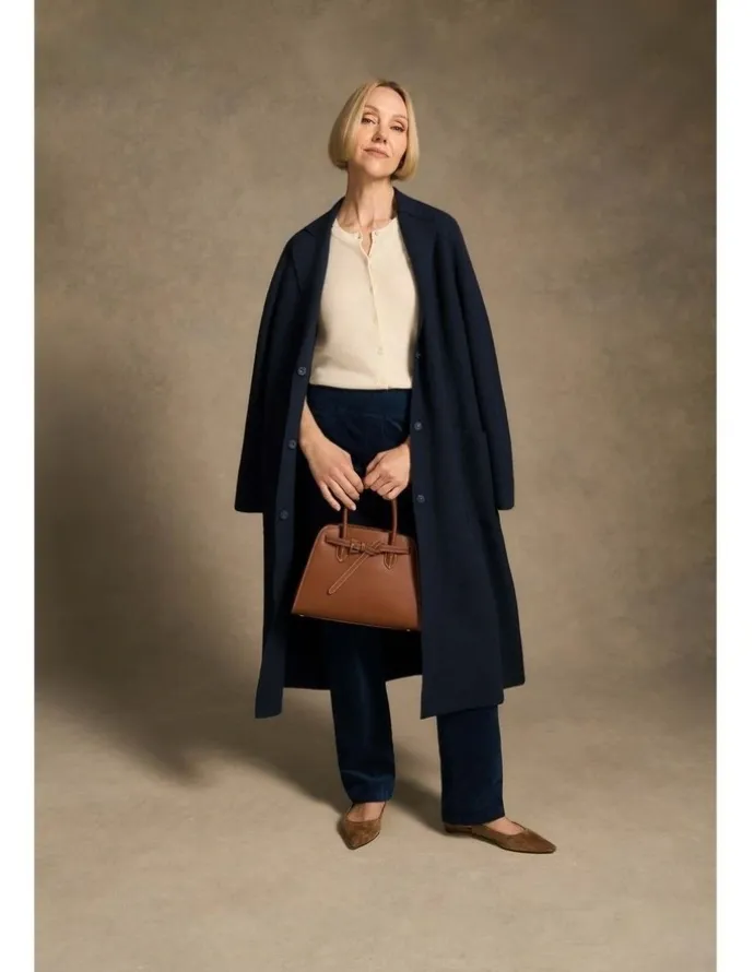 Blue Illusion Bengajean(R) Velvet Straight Leg - Midnight Blue