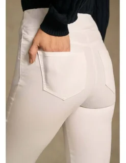 Blue Illusion Bengajean(R) Full Length Straight Leg - White