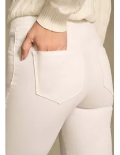 Blue Illusion Bengajean(R) Full Length Skinny Leg - White