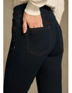 Blue Illusion Bengajean(R) Good Earth Cotton(R) 3/4 Slim Leg - Clean Denim Blue