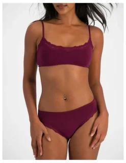 Bonds Bases Flex Lace Bikini in Queen Bee