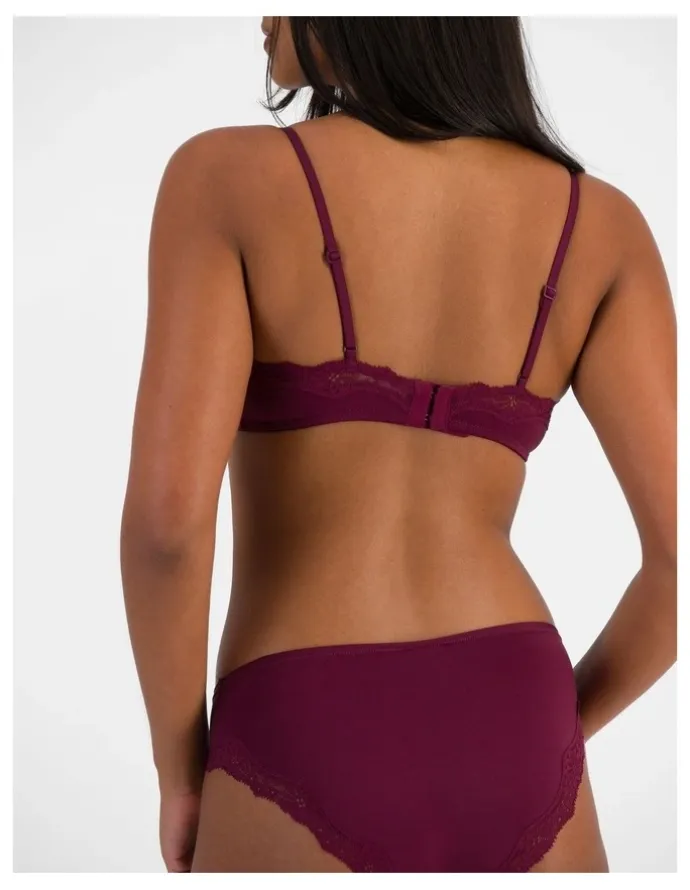 Bonds Bases Flex Lace Bralette in Queen Bee