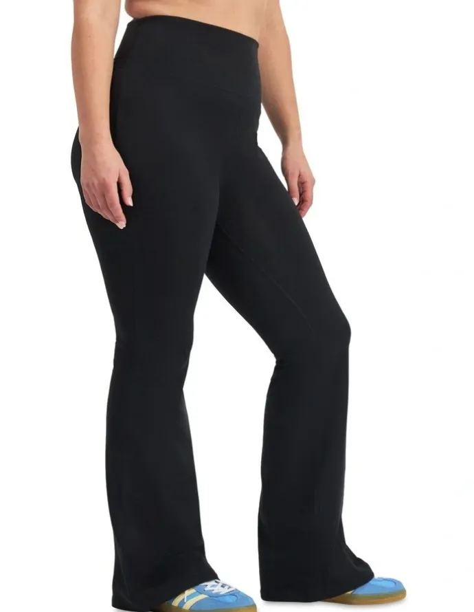 Bonds Move Flare Pant in Black
