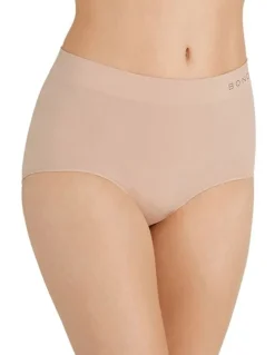 Bonds Seamless Full Brief in Beige
