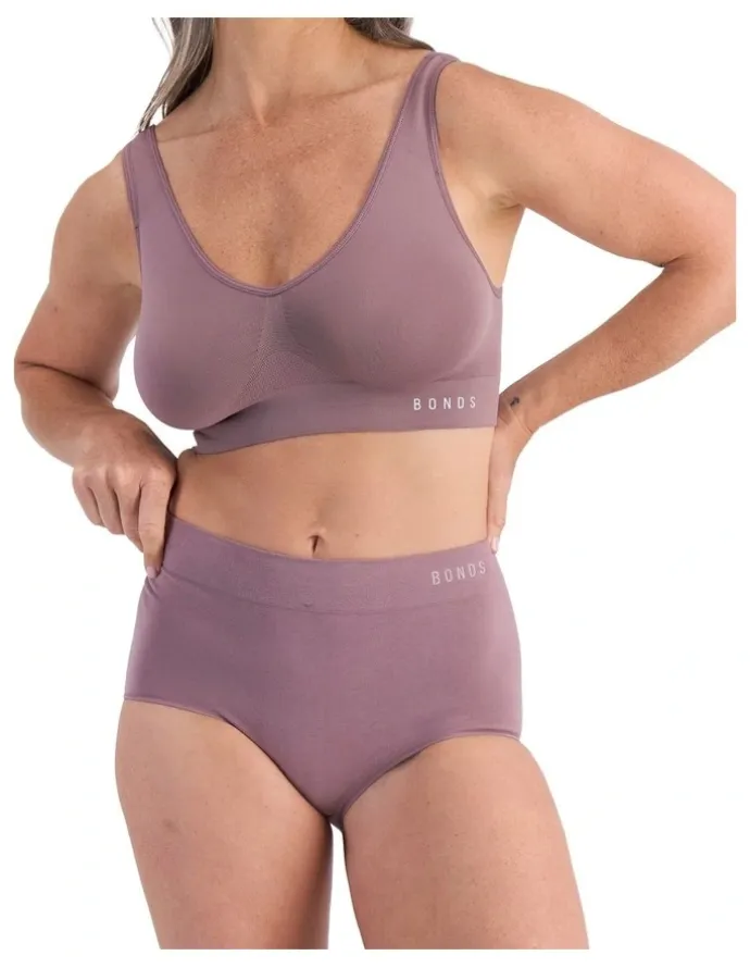 Bonds Seamless Full Brief in Dusty Lavender