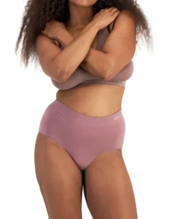 Bonds Seamless Full Brief in Dusty Lavender