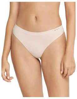 Bonds Seamless Gee in Base Blush