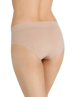 Bonds Seamless Midi Brief in Beige